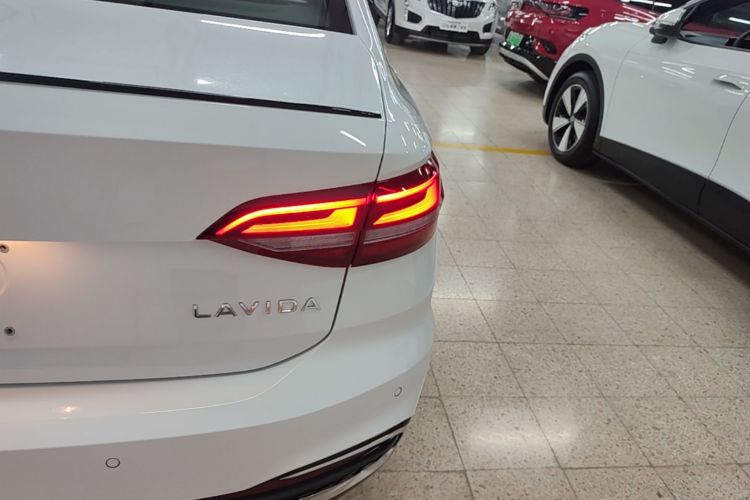 Volkswagen Lavida 2024 car image #8