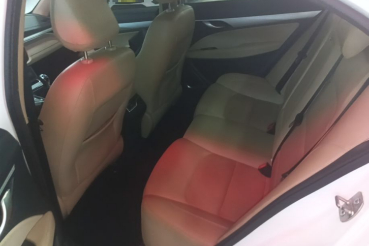 GEELY Emgrand 2018 #13 GEELY Emgrand 2018 car image #13