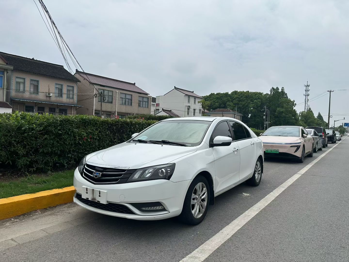 GEELY Emgrand 2014 car image 