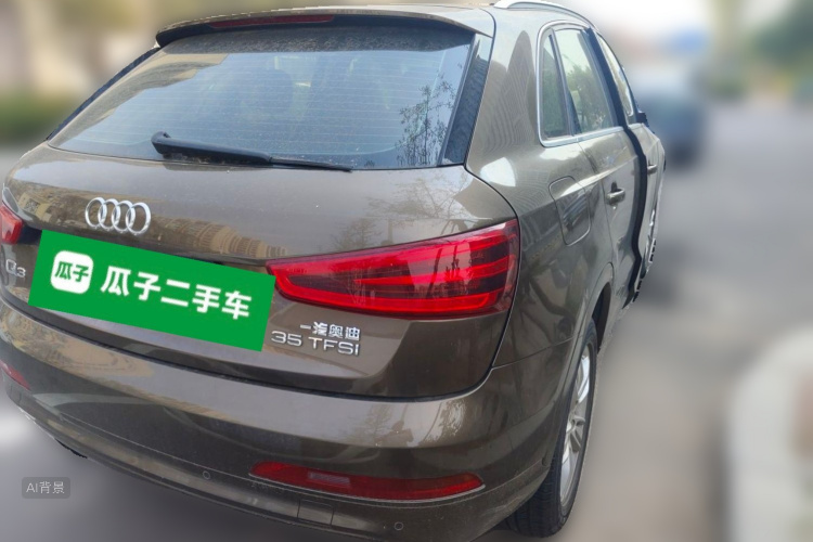 Audi Q3 2015 car image #7