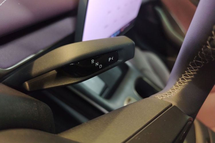 MI SU7 2024 صورة سيارة #17