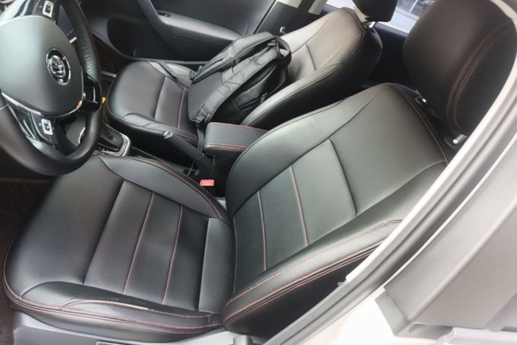 Volkswagen Polo 2019 car image #15