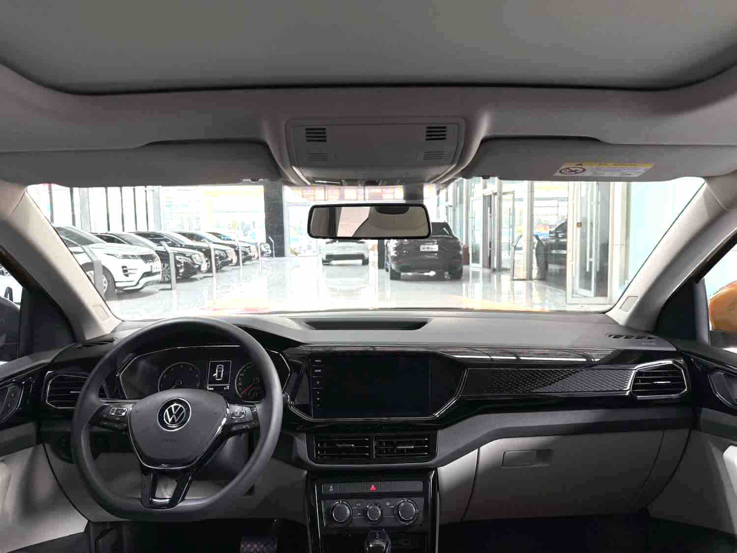 Volkswagen T-Cross 2021 #6 Volkswagen T-Cross 2021 immagine di auto #6