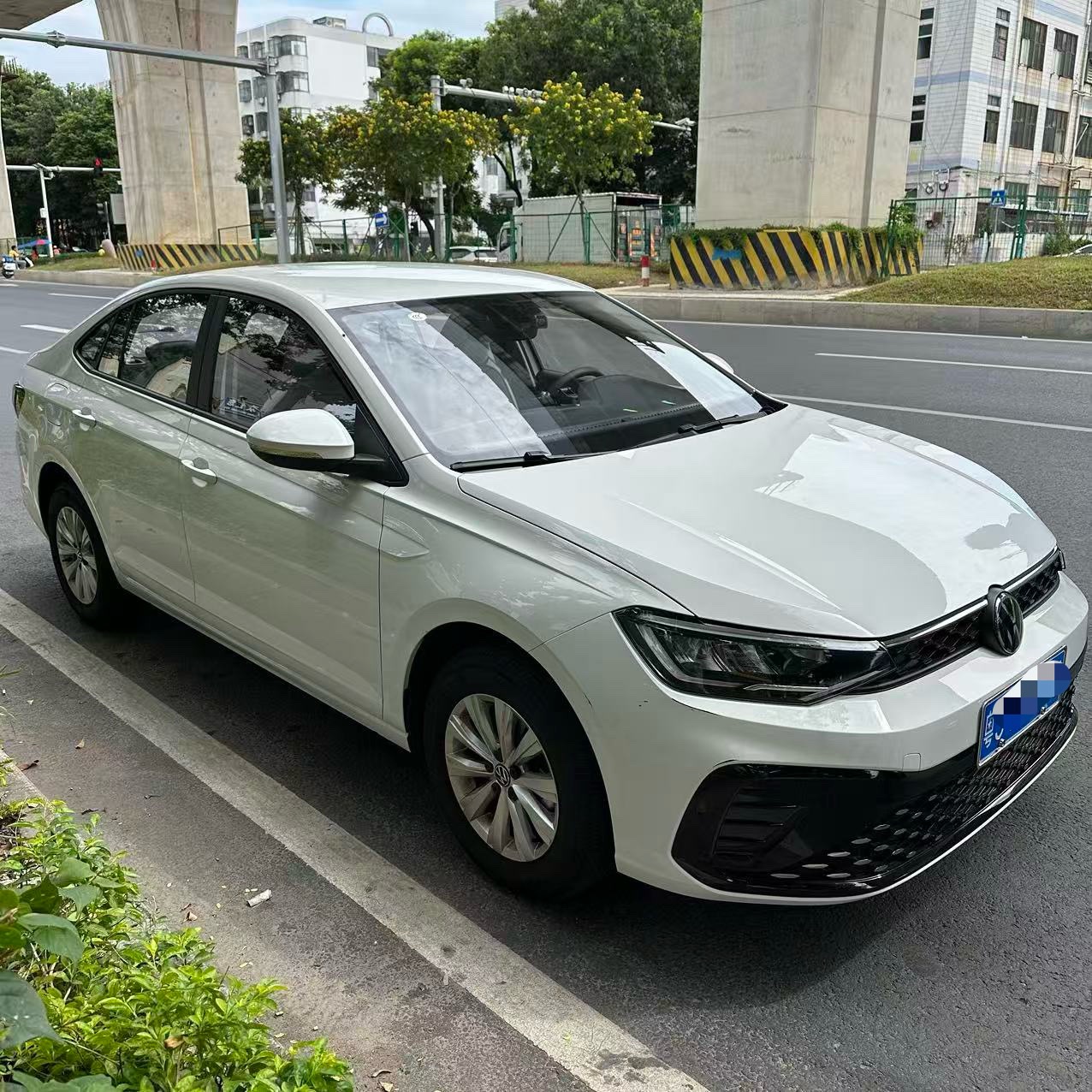 Volkswagen Lavida 2026 #2 Volkswagen Lavida 2026 car image #2