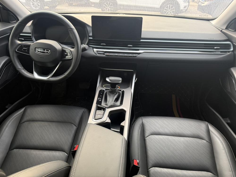 GEELY Emgrand 2022 immagine di auto #9