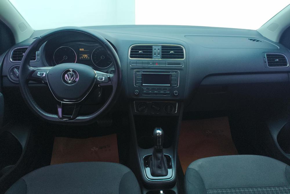 Volkswagen Polo 2017 car image #13