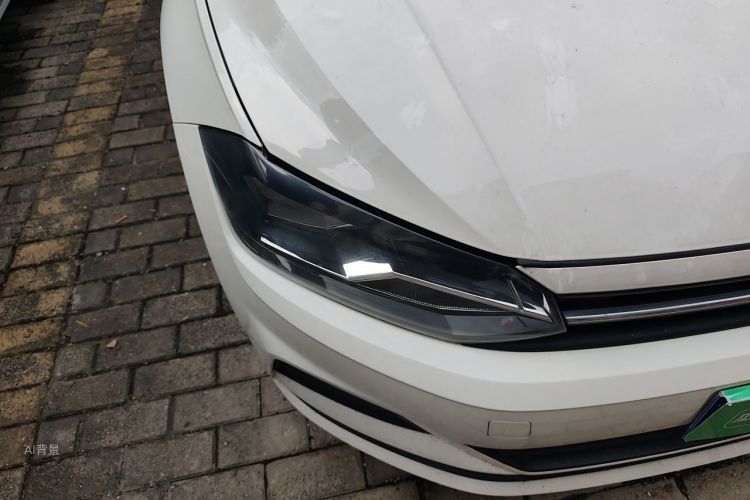 Volkswagen Polo 2022 car image #8