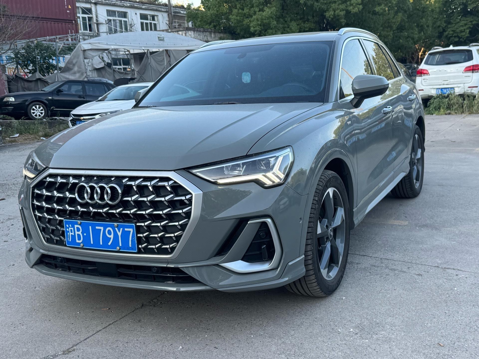 Audi Q3 2023 Audi Q3 2023 car image