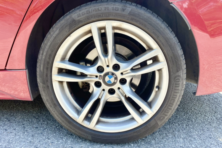 BMW 3 Series 2017 #8 BMW 3 Series 2017 car image #8