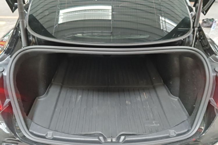 Tesla Model 3 2023 #19 Tesla Model 3 2023 immagine di auto #19