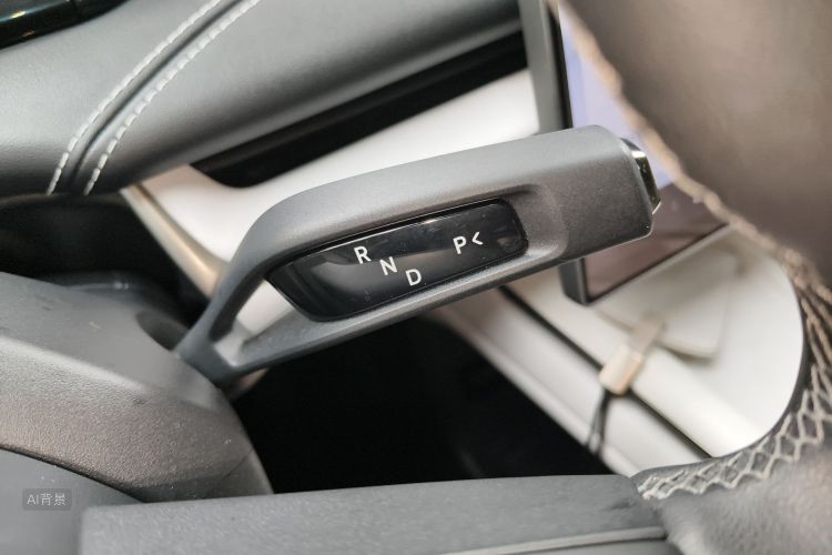 MI SU7 2024 car image #16