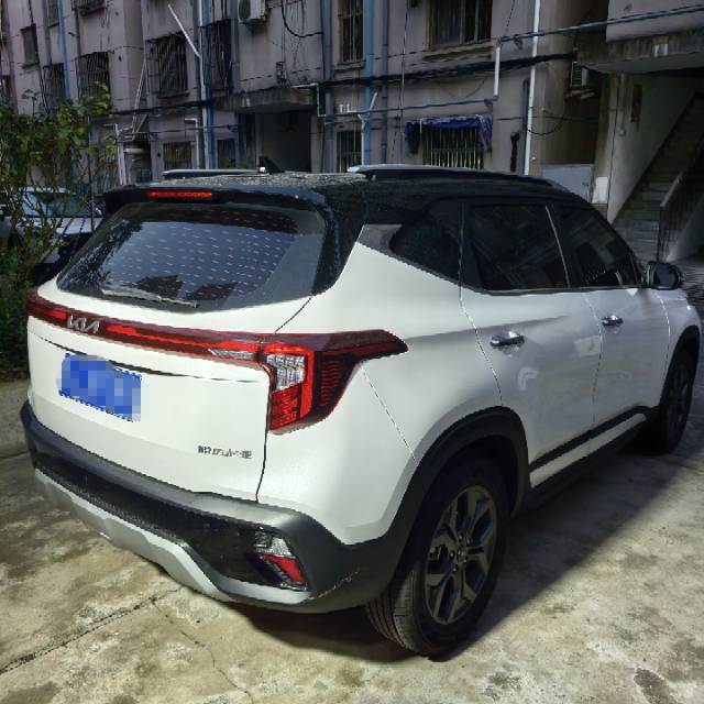 Kia Seltos 2026 car image #4