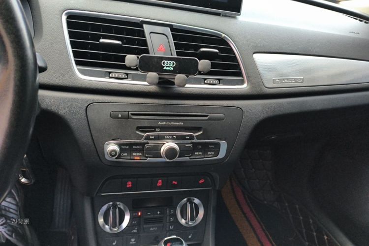 Audi Q3 2015 #15 Audi Q3 2015 car image #15