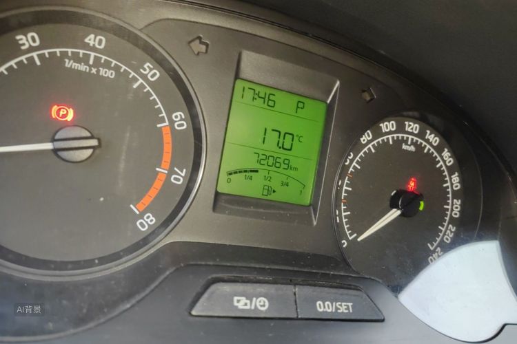 2016 immagine di auto #14