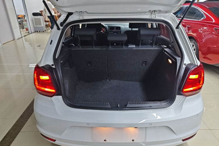 Volkswagen Polo 2019 #21 Volkswagen Polo 2019 car image #21