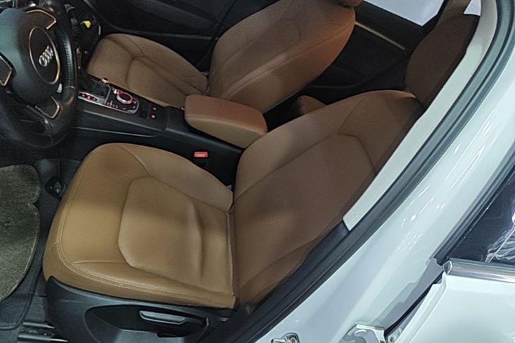 Audi A3 2017 car image #15