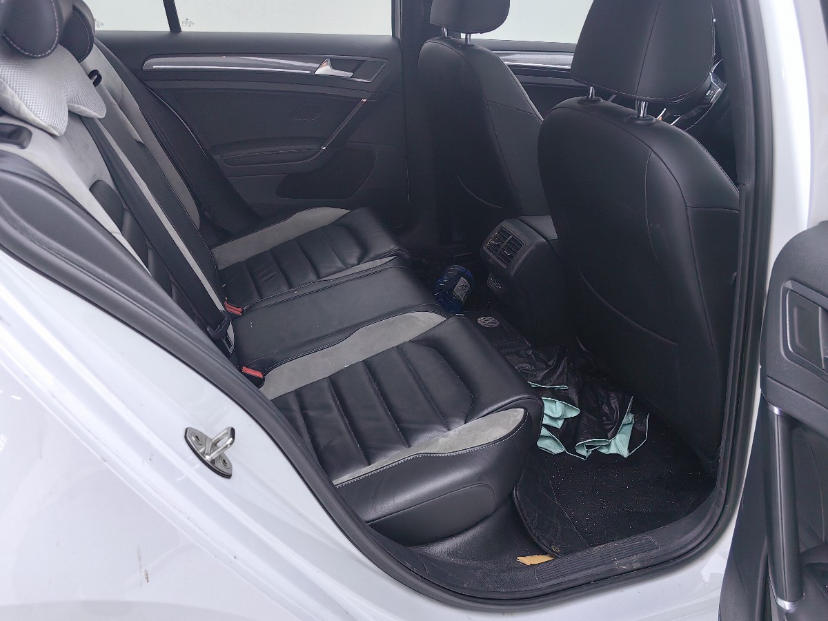 Volkswagen Golf 2019 #9 Volkswagen Golf 2019 car image #9