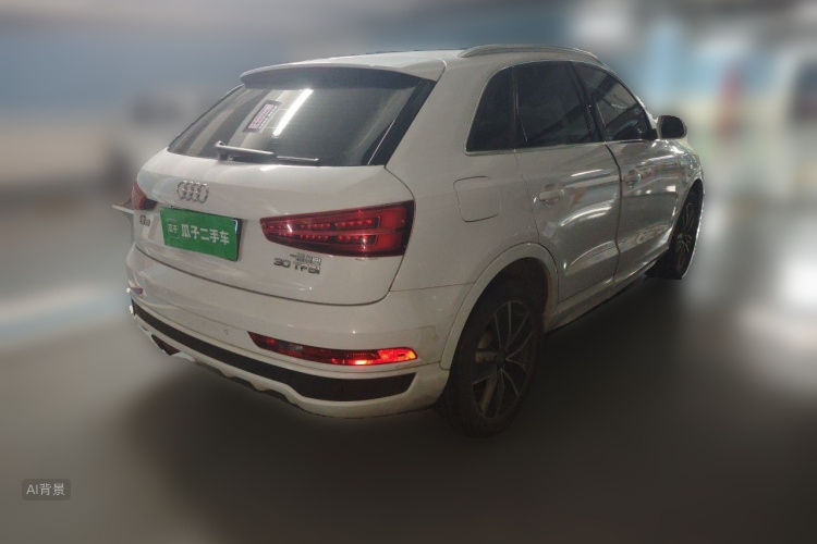 Audi Q3 2019 car image #7