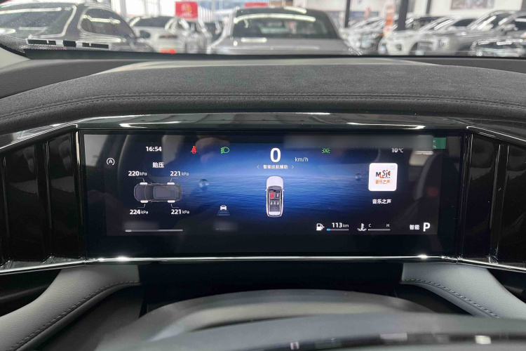 GEELY Boyue L 2024 صورة سيارة #17