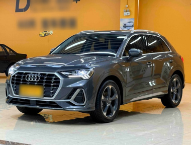 Audi Q3 2022 Audi Q3 2022 car image