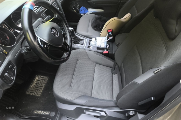 Volkswagen Golf 2017 car image #17