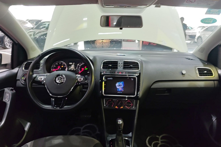 Volkswagen Polo 2018 #11 Volkswagen Polo 2018 car image #11