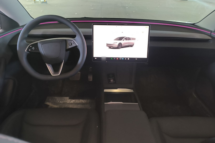 Tesla Model 3 2025 #11 Tesla Model 3 2025 car image #11