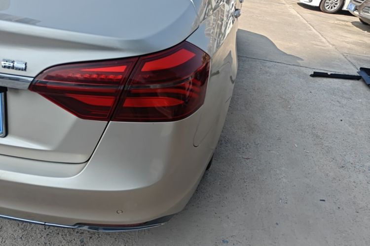 GEELY Emgrand 2018 immagine di auto #8