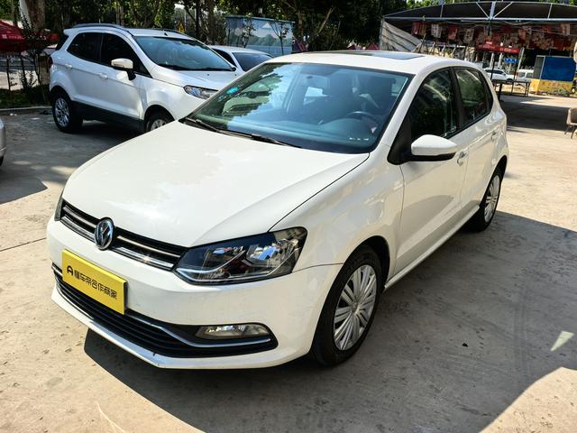 Volkswagen Polo 2016 car image #10