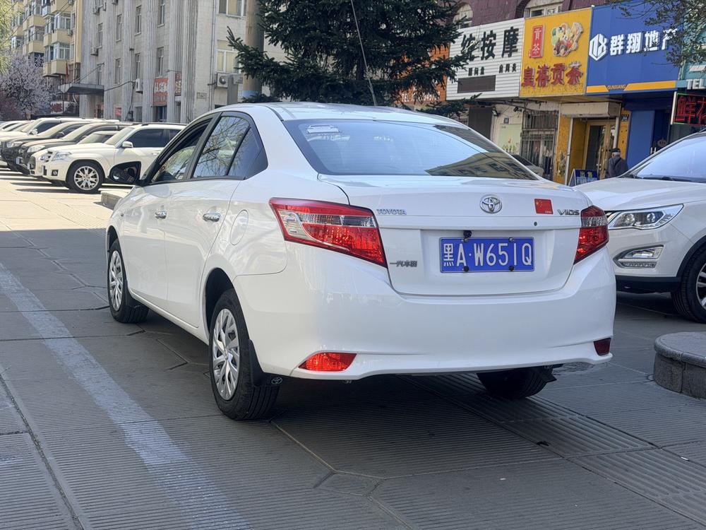 Toyota Vios 2016 #4 Toyota Vios 2016 car image #4
