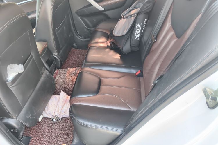 GEELY Emgrand 2016 car image #19