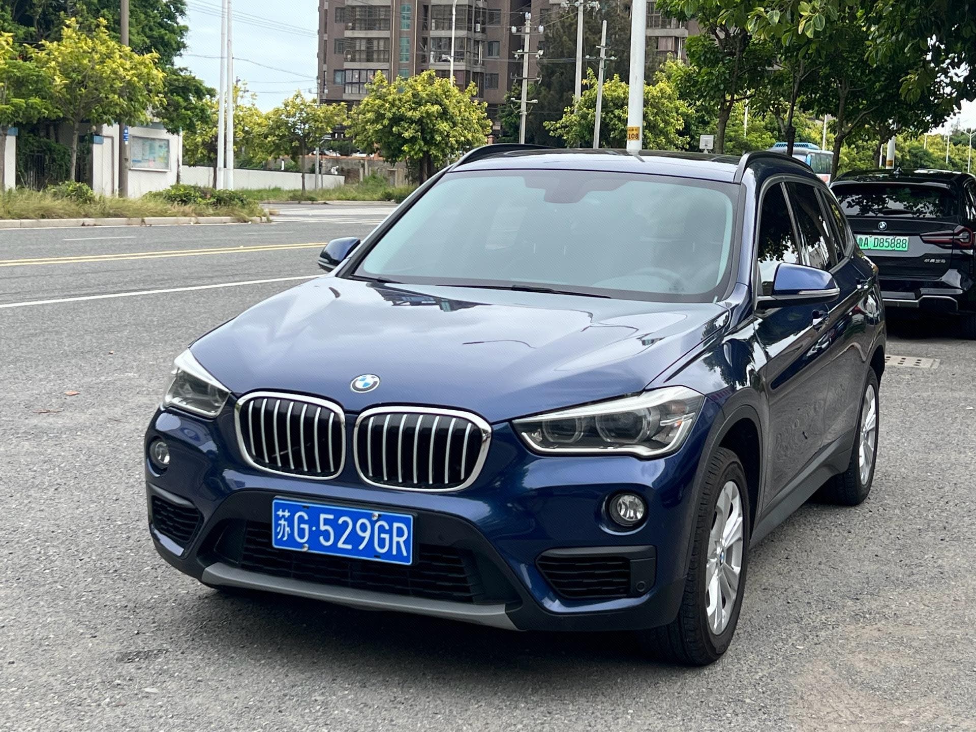 2016 2016 car image