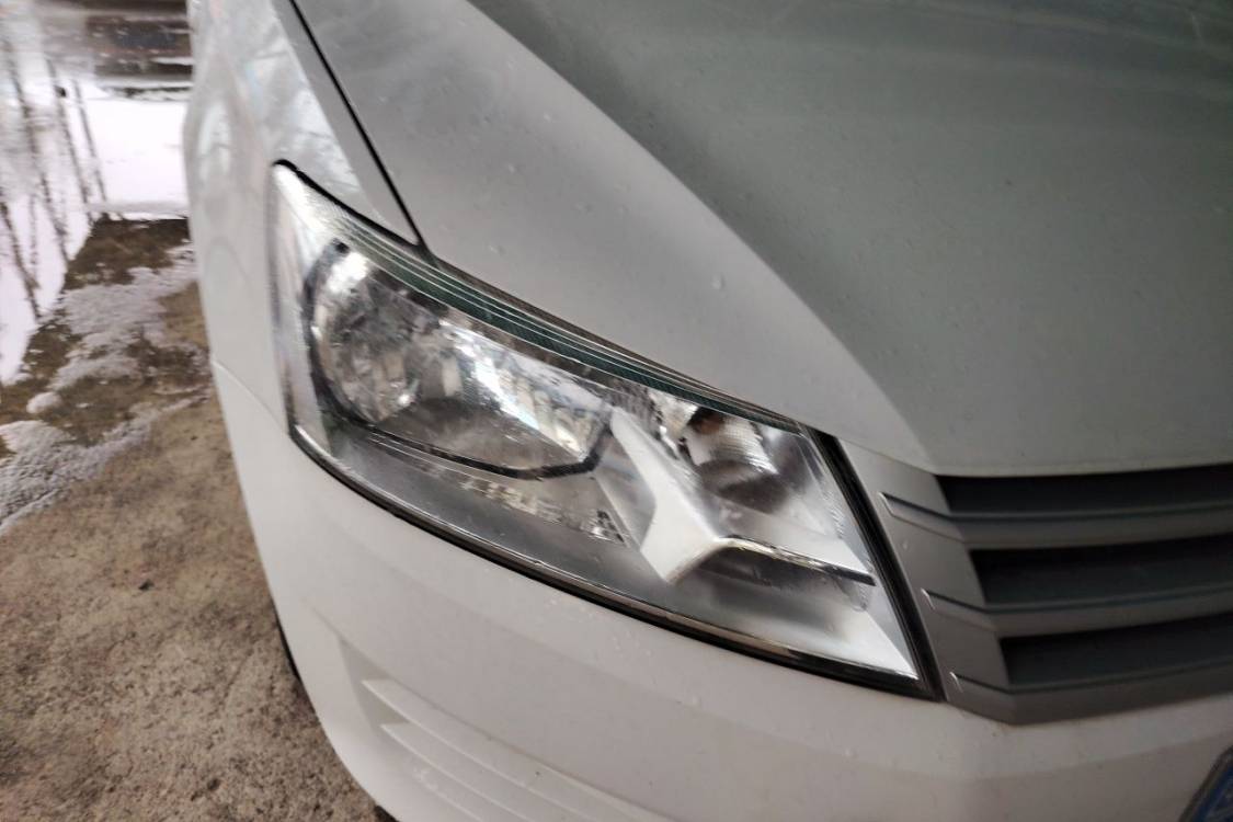 Volkswagen Santana 2017 car image #7