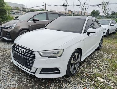 Audi A3 2017 Audi A3 2017 immagine di auto