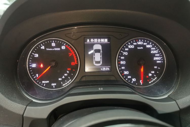 Audi A3 2017 car image #12