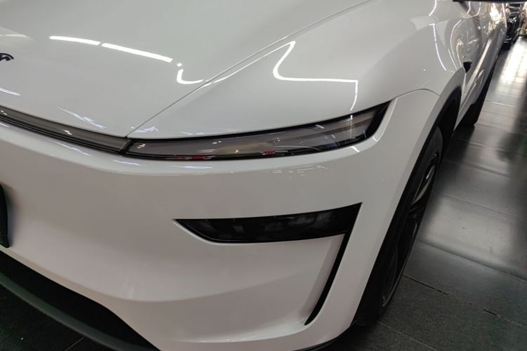 Tesla Model Y 2026 car image #23