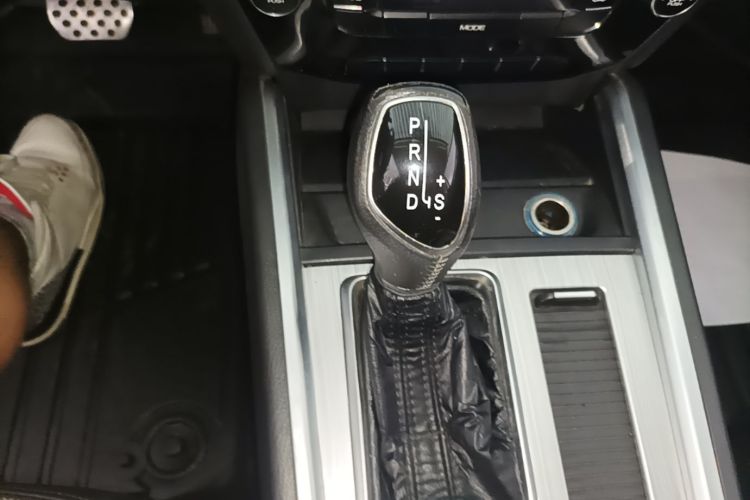 GEELY Vision X6 2017 car image #14