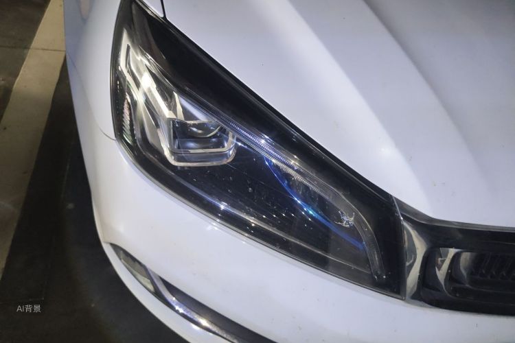 GEELY Emgrand 2019 car image #8