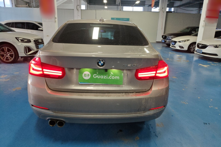 BMW 3 Series 2019 #6 BMW 3 Series 2019 car image #6