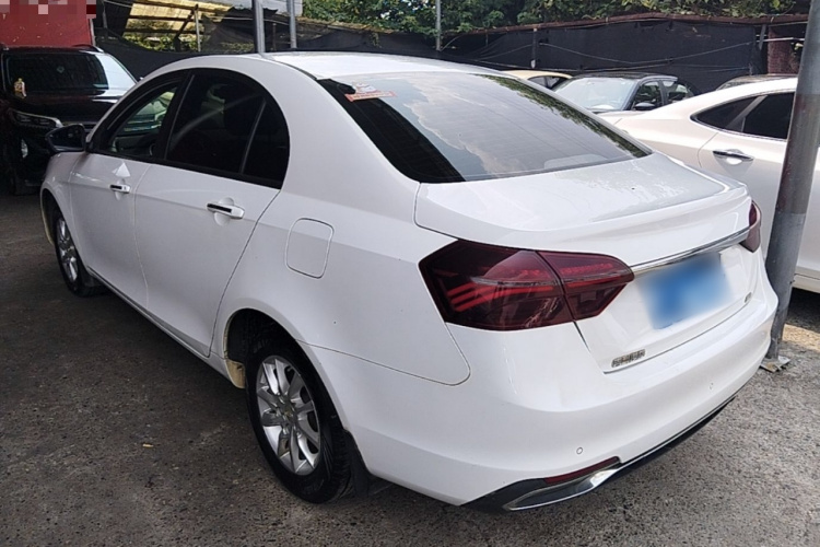 GEELY Emgrand 2020 #5 GEELY Emgrand 2020 car image #5