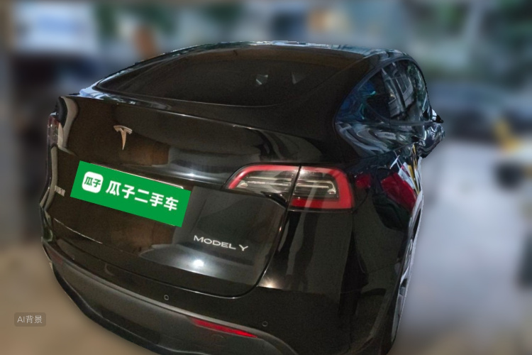 Tesla Model Y 2021 immagine di auto #7
