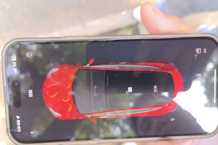 Tesla Model 3 2020 car image #10
