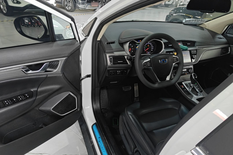 GEELY Emgrand GS 2018 #16 GEELY Emgrand GS 2018 car image #16
