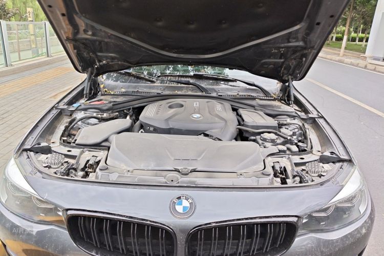 BMW 3 Series GT 2019 #22 BMW 3 Series GT 2019 car image #22