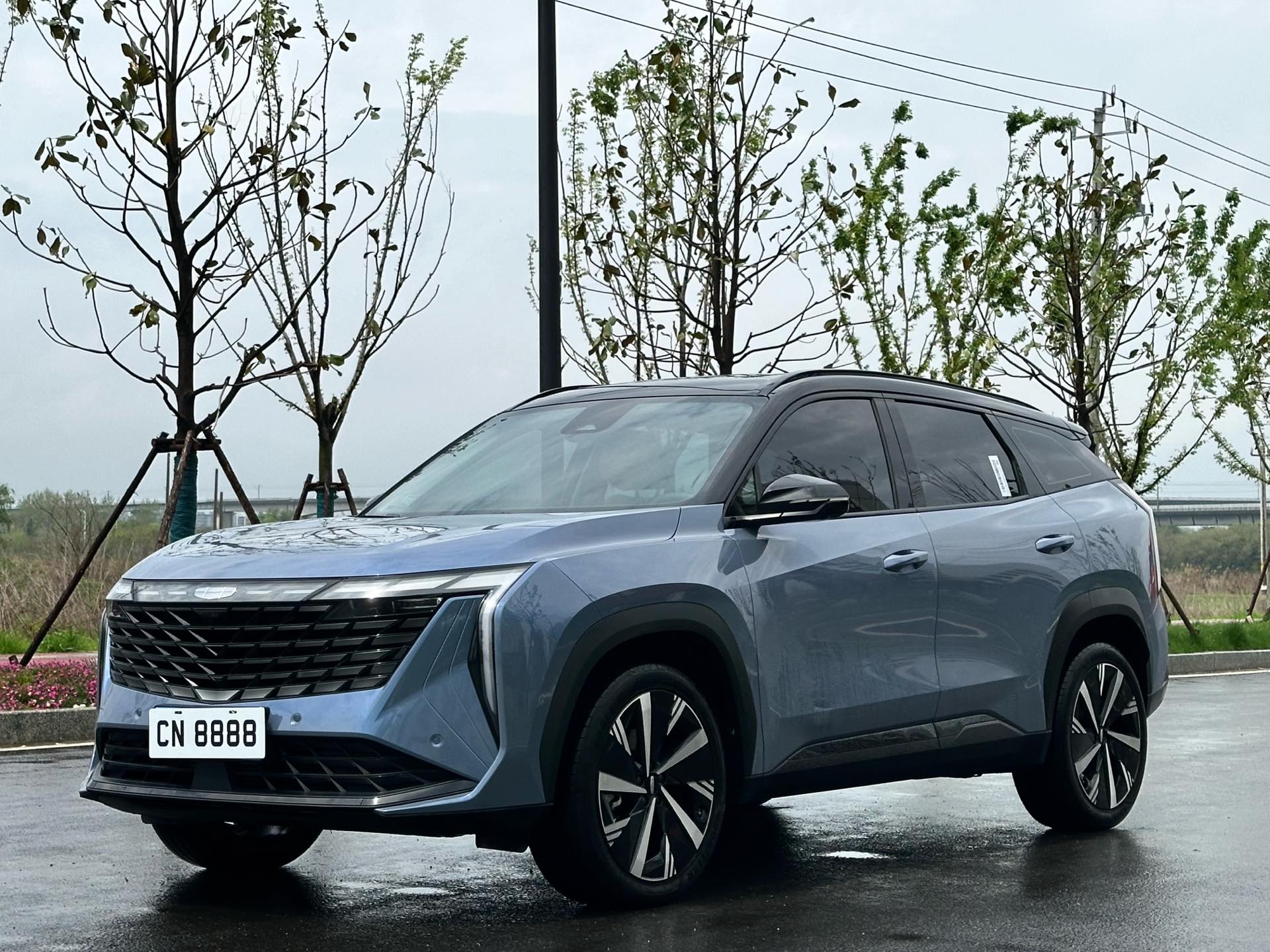GEELY Boyue L 2024 GEELY Boyue L 2024 car image