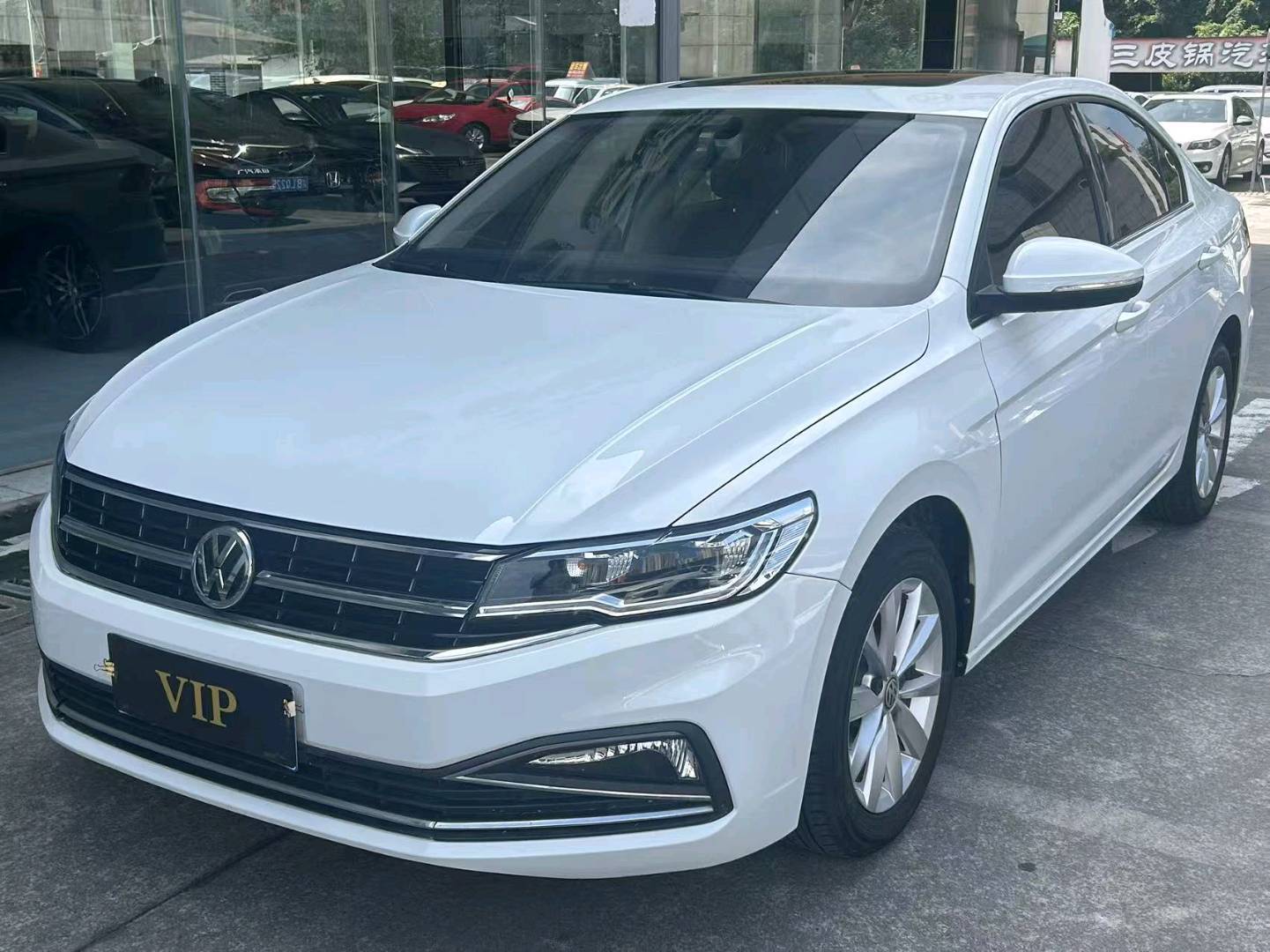 Volkswagen Bora 2020 car image 