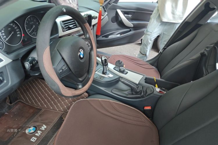 BMW 3 Series 2015 car image #17