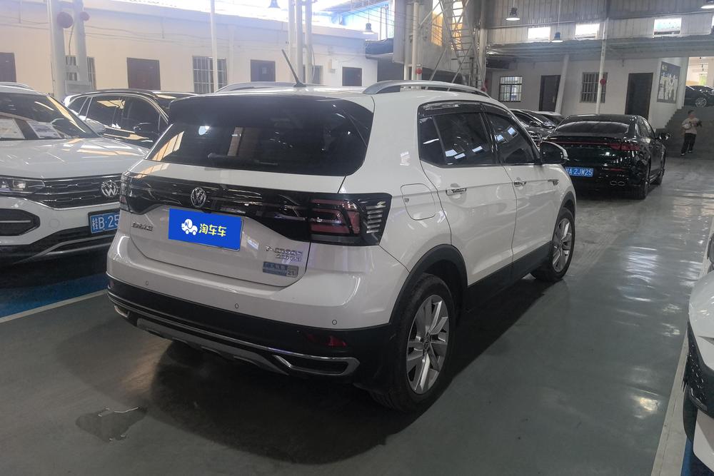Volkswagen T-Cross 2021 car image #3