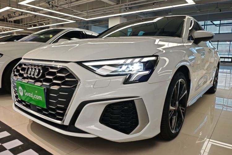 Audi A3 2024 car image #2
