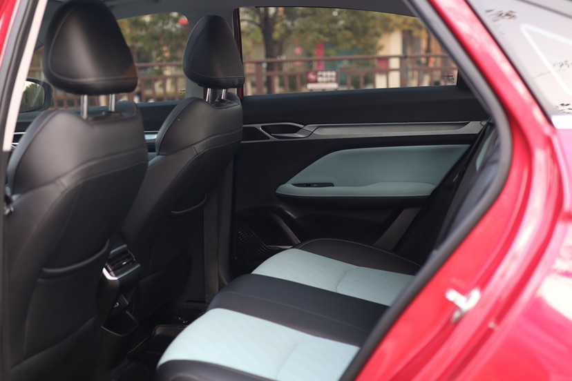 GEELY Emgrand L 2022 imagem de carro #21